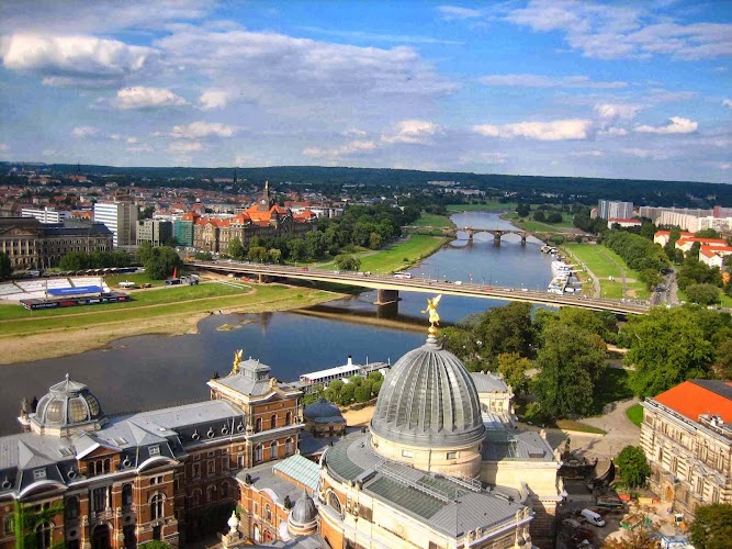 Dipl.-Ing. Bernhard Löw Immobilienmakler in Dresden