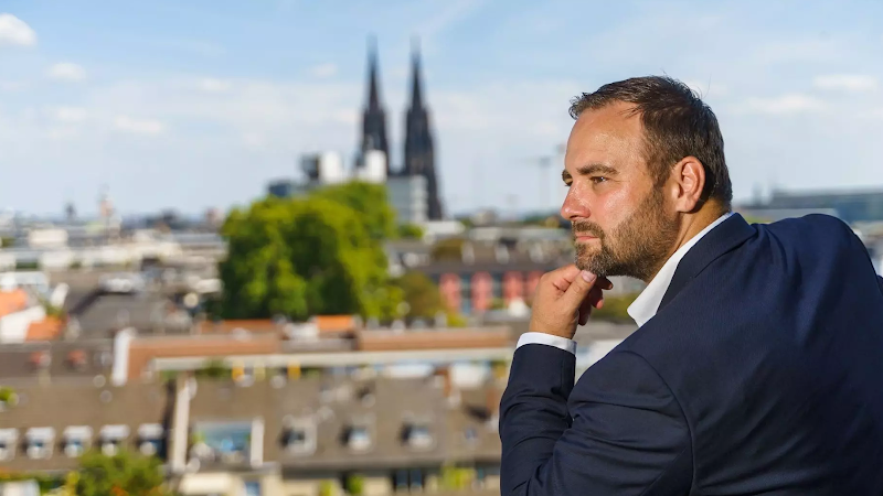 Kirchhoff Immobilien Köln | Immobilienmakler und Immobiliensachverständige