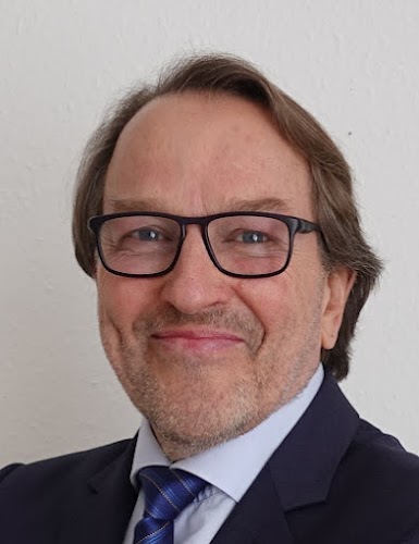 Deutsche Bank Immobilien Frank Hirschmann, selbstständiger Immobilienberater