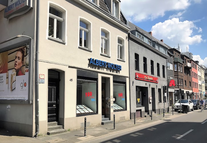 Albert Wolter Immobilien GmbH & Co